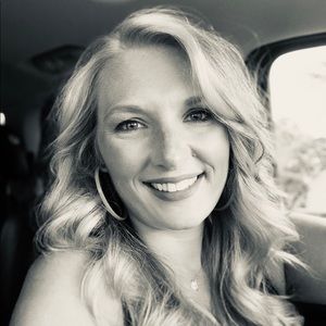 Meet your Posher, Stacey